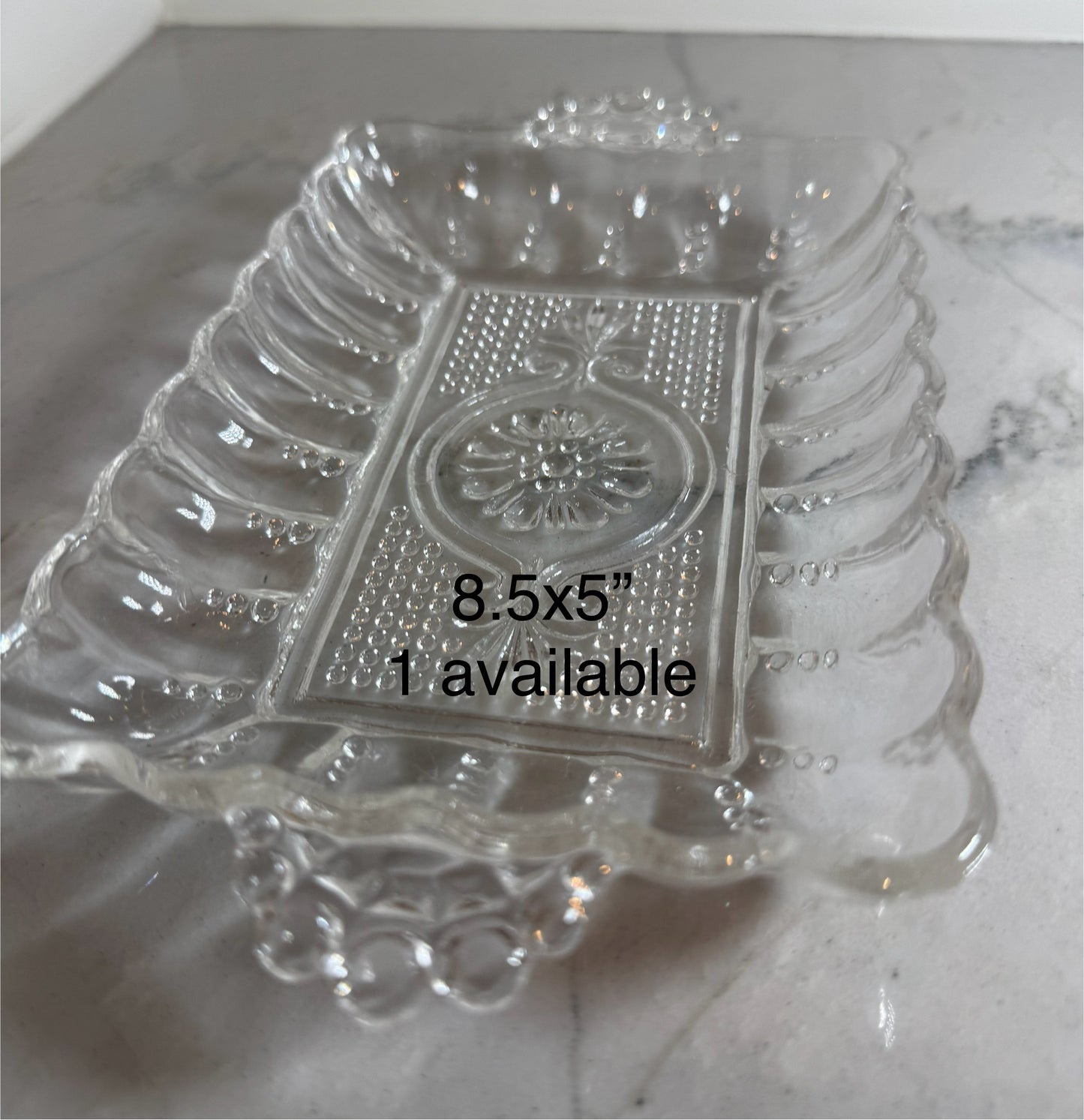 crystal display trays