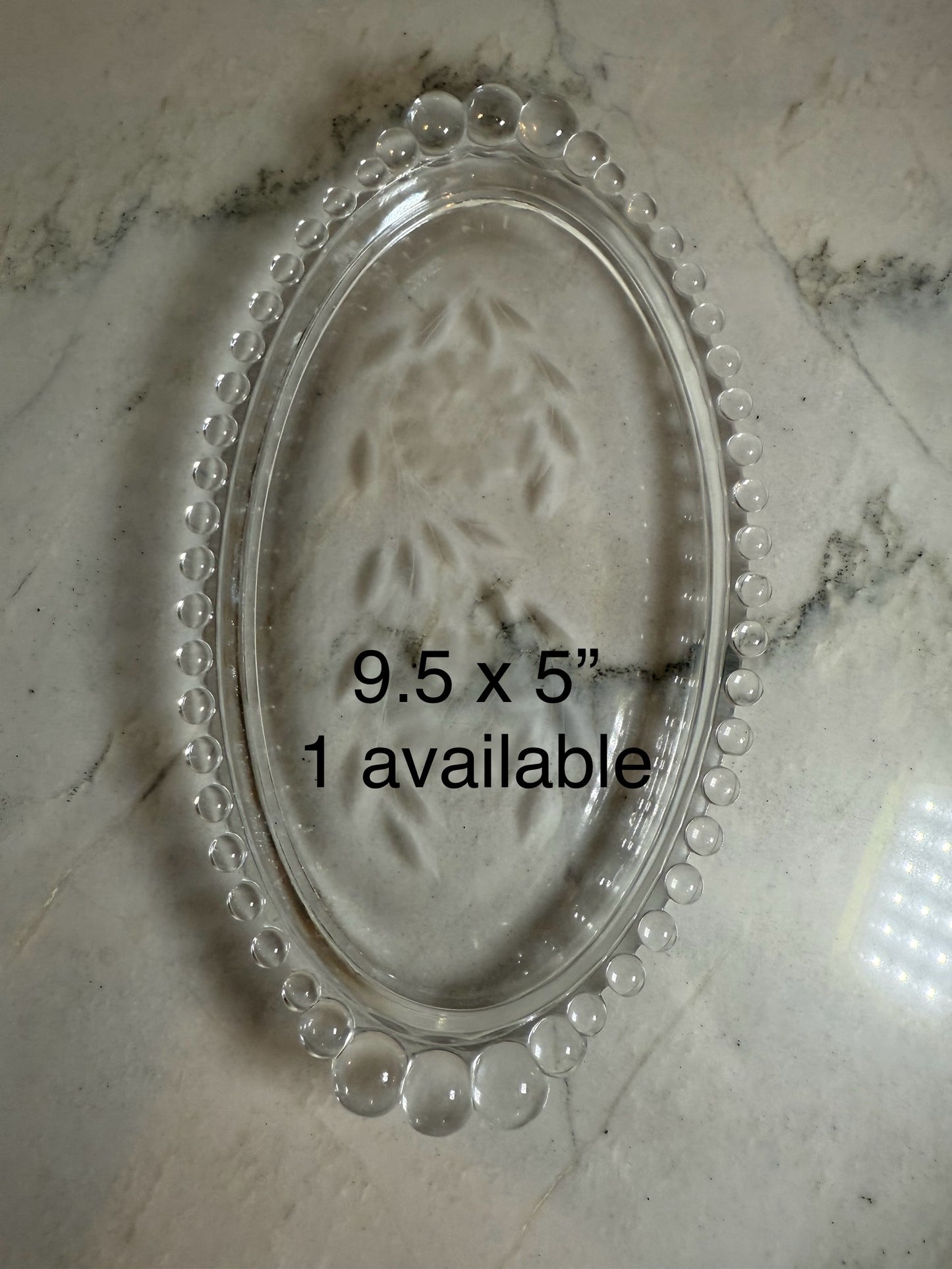 crystal display trays