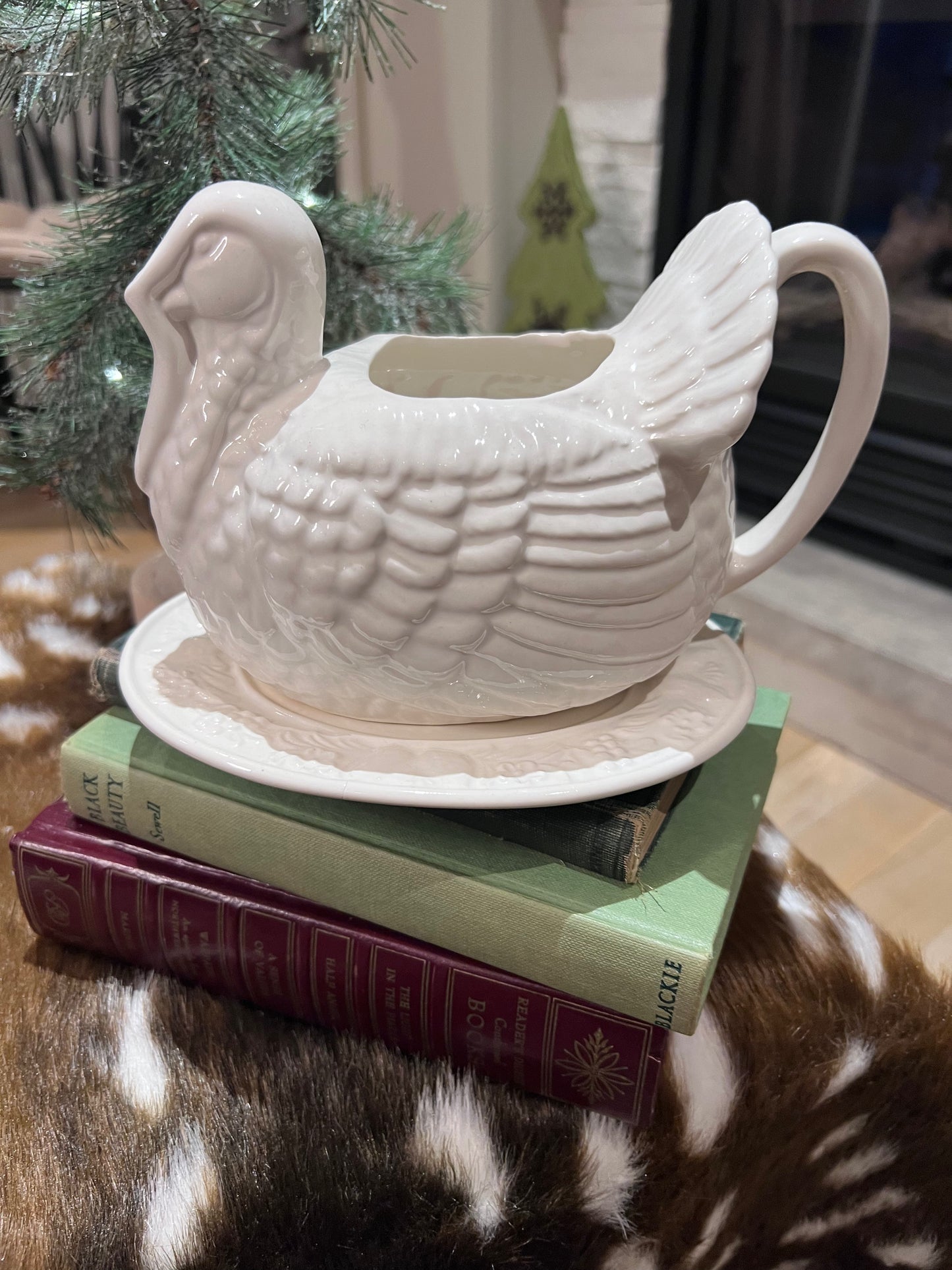 adorable ceramic  turkey gravy boat