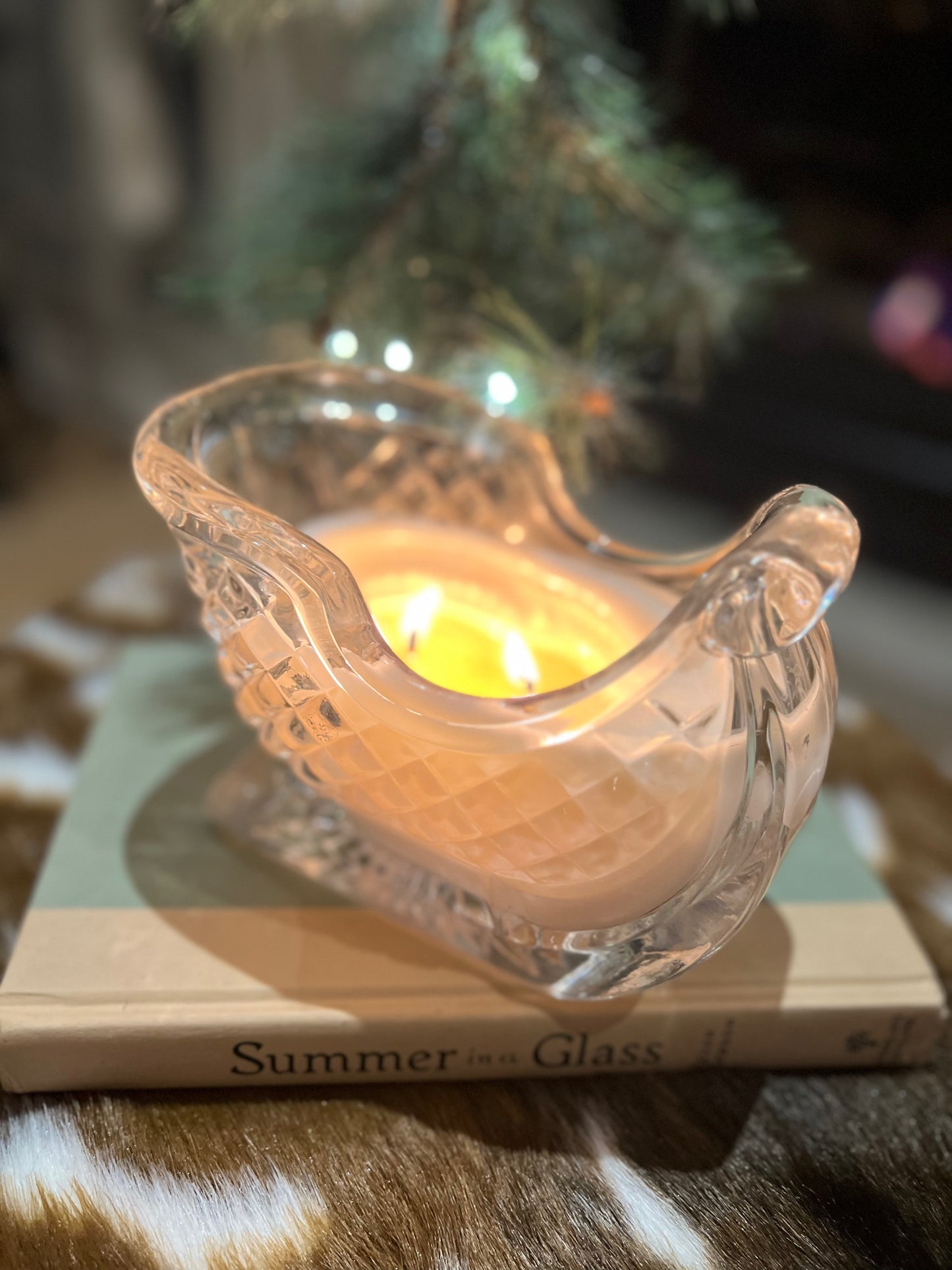 18 oz soy candle in a 1985 crystal sled