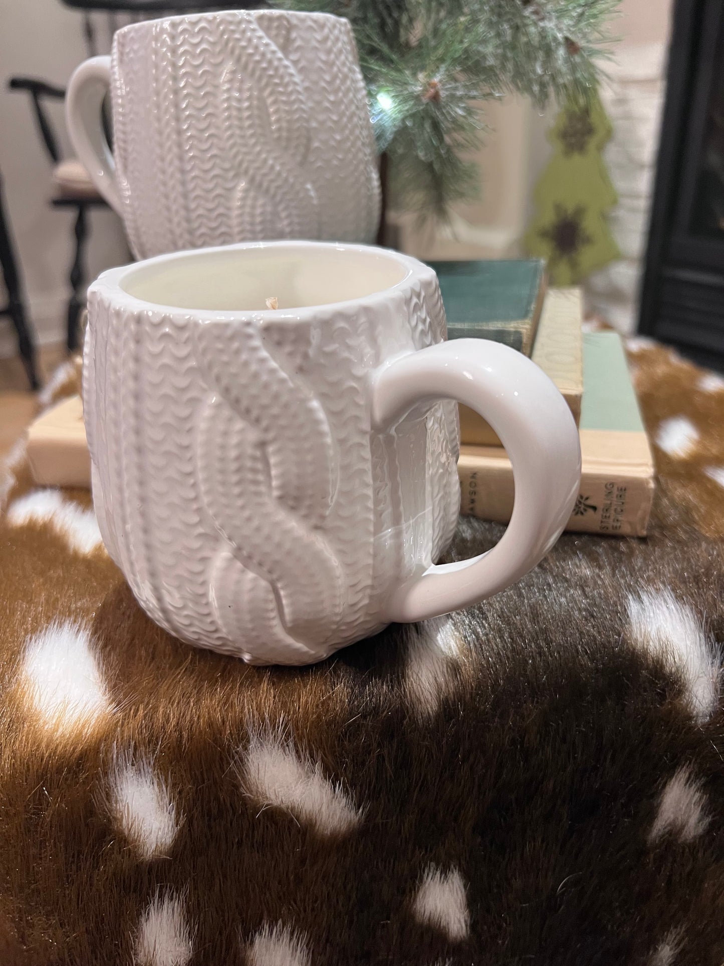 cozy cable knit sweater candle mugs